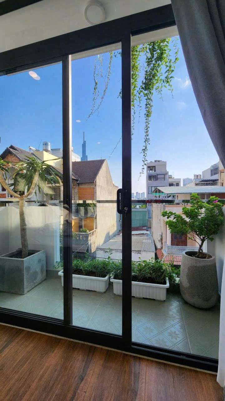Modern With Balcony - Center Of Thao Dien *